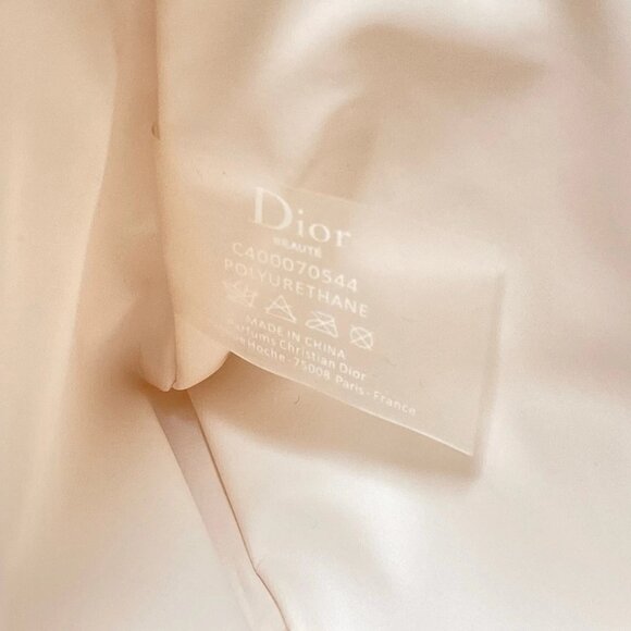 Dior Parfums Light Pink Silver Polyurethane Pouch bran-122-091025 - Picture 6 of 6